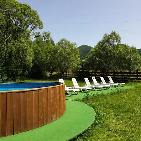 Asher Han/Misafirhane 3*